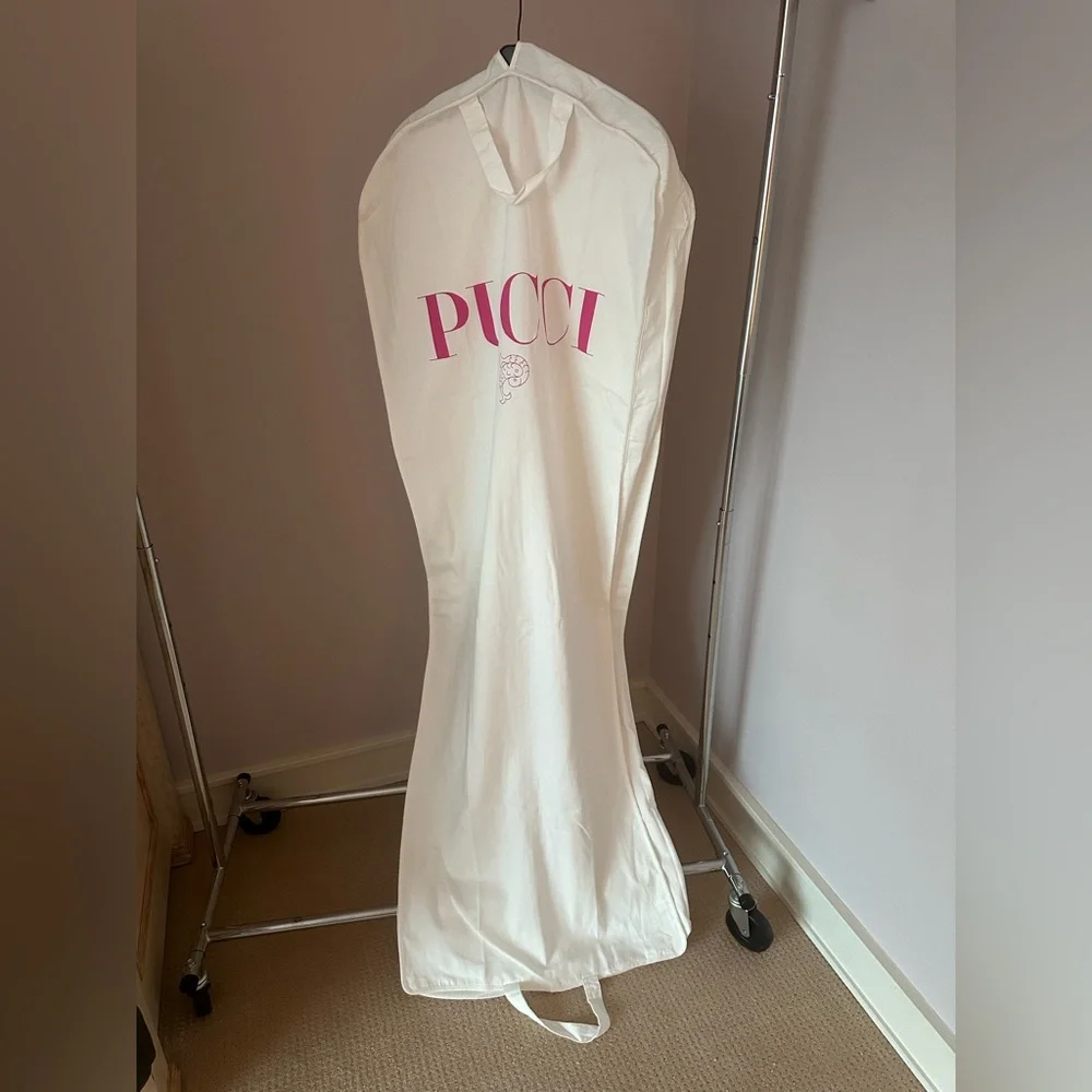 Emilio Pucci Cream Garment Bag with Pink Logo